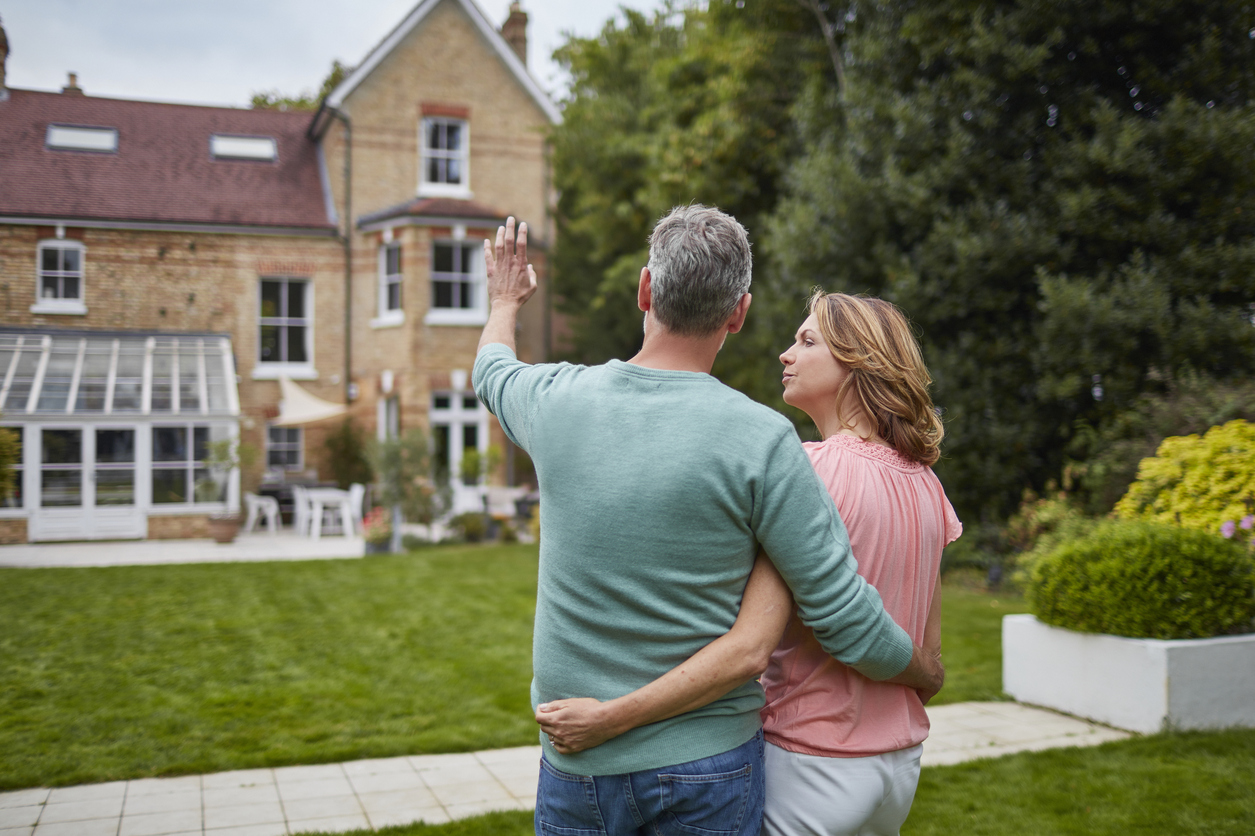 Tips for Older Australians Taking on a Mortgage
